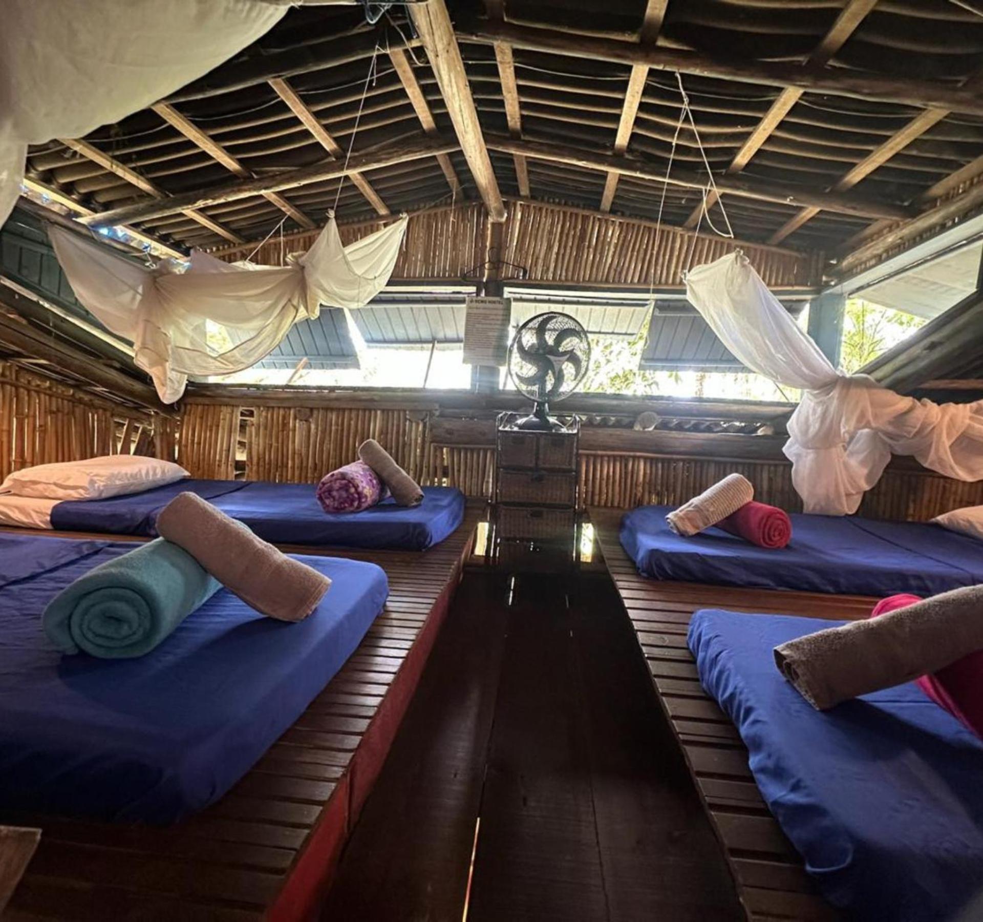 Remo Hostel パラチ エクステリア 写真
